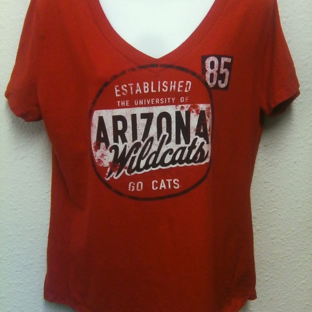 NCAA University of Arizona Women's Top Large